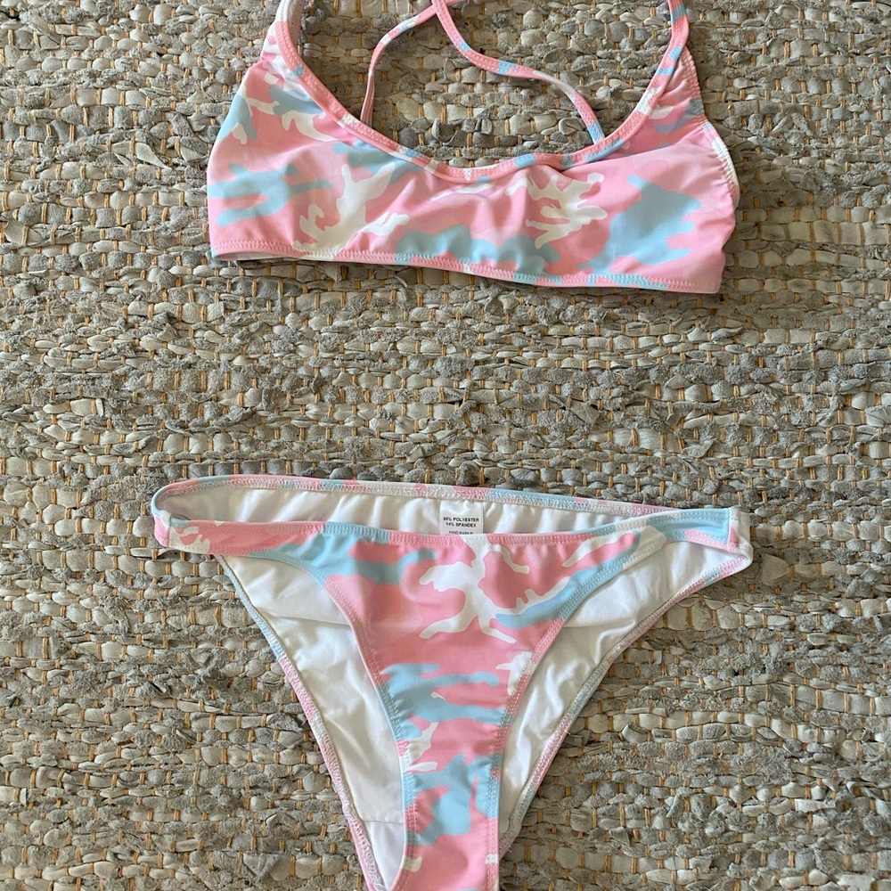 Bathing suit